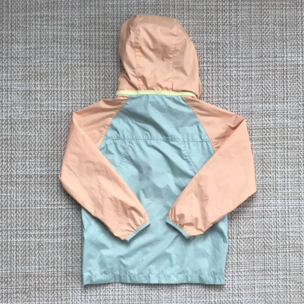 Patagonia Windbreaker (size 4T)